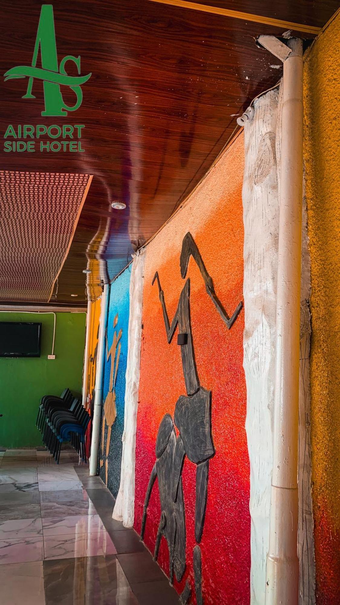 Airport Side Hotel Akra Dış mekan fotoğraf